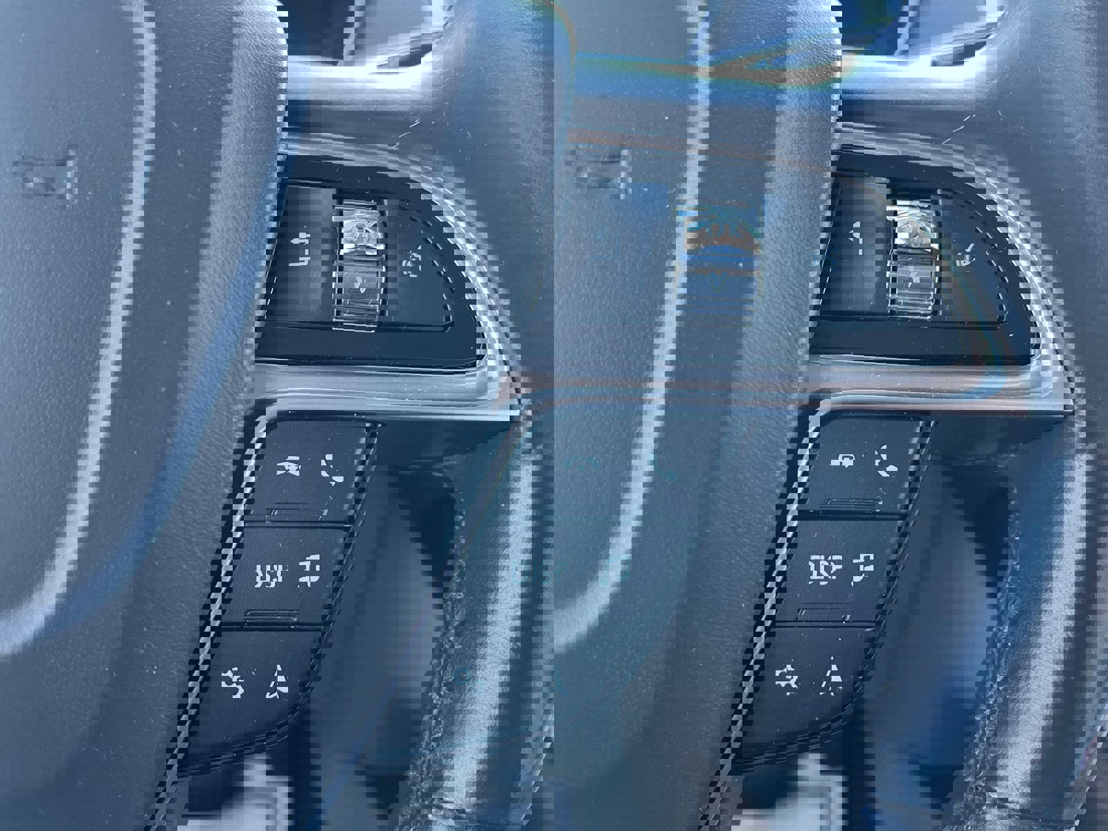 Used 2019 Lincoln Nautilus Reserve image 15