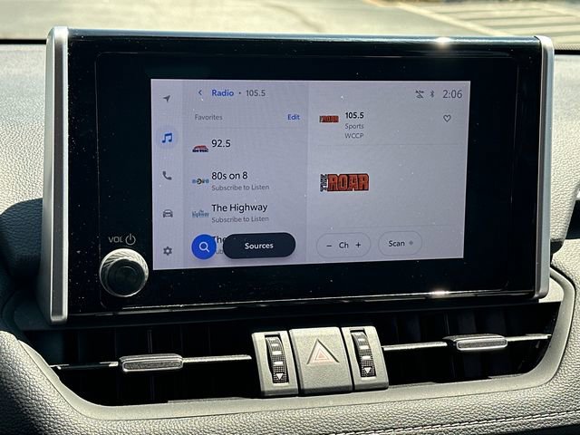 Used 2025 Toyota RAV4 XLE Premium w/ Weather Package AWD/4WD image 23