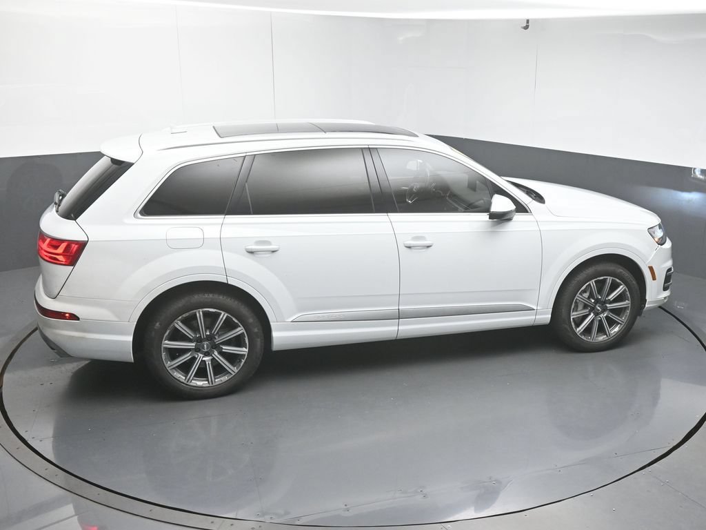 Used 2017 Audi Q7 3.0T Premium Plus w/ Premium Plus Package AWD/4WD image 47