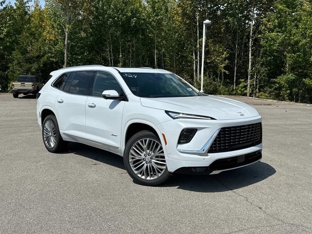 New 2027 Buick Enclave Avenir w/ LPO, Illumination Package FWD image 2