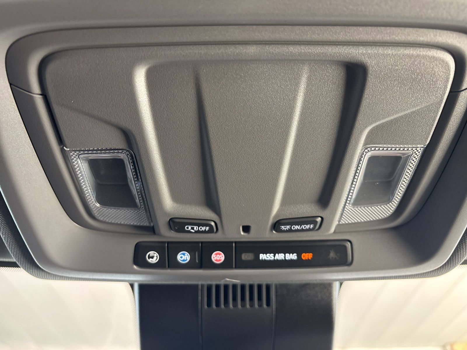 Certified 2026 GMC Sierra 1500 Pro w/ Graphite Edition image 17