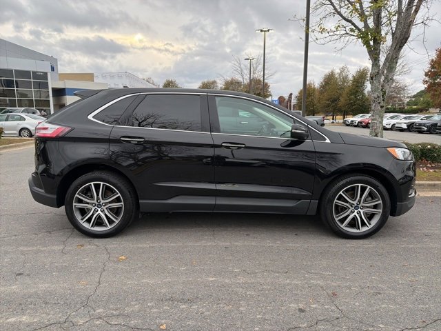 Used 2022 Ford Edge Titanium image 10