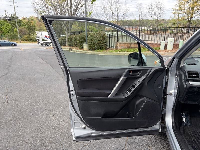 Used 2015 Subaru Forester 2.5i Premium image 26