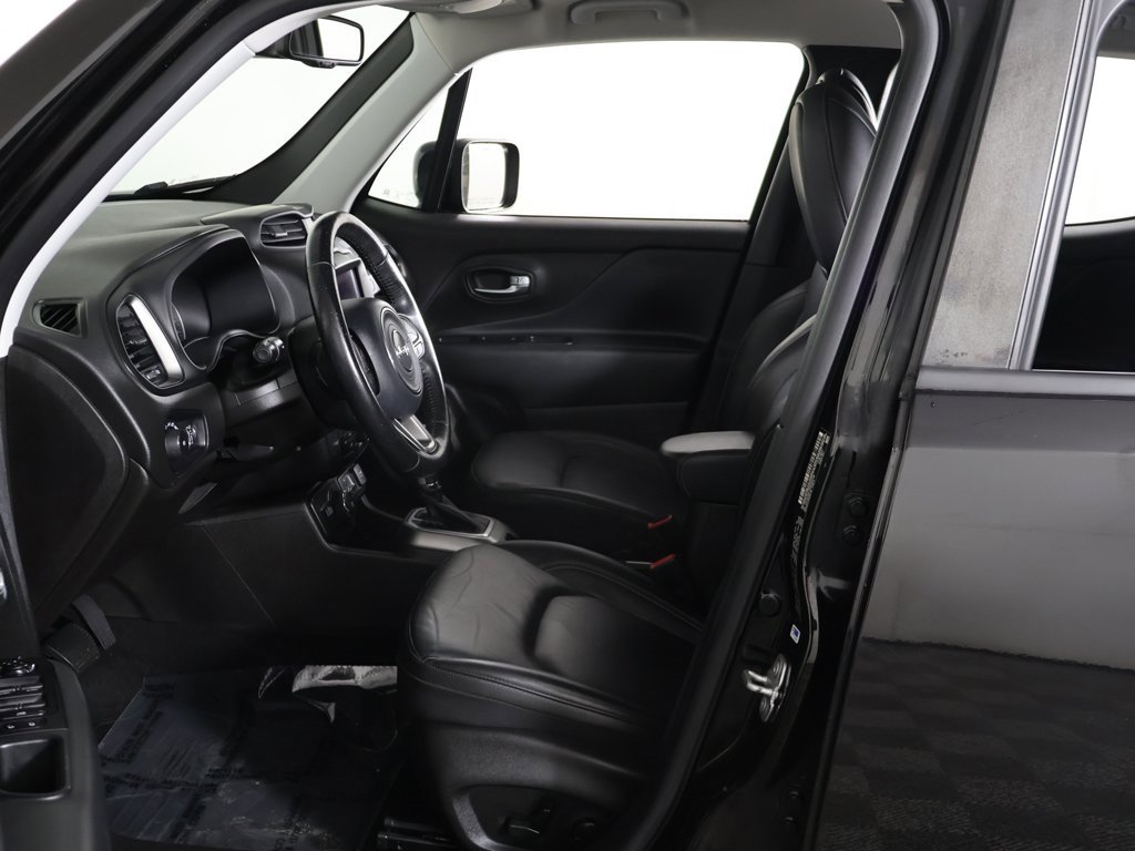 Used 2022 Jeep Renegade Limited image 24