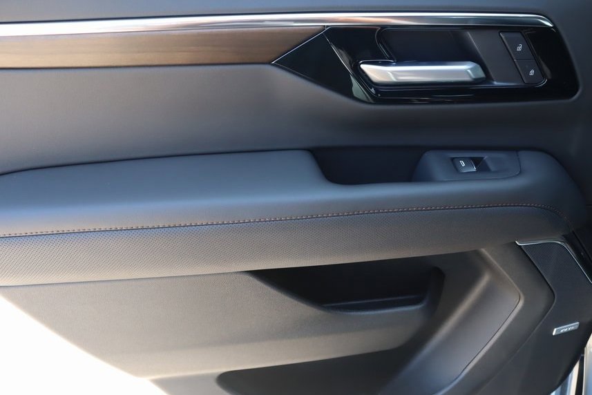 New 2026 Chevrolet Tahoe High Country image 24