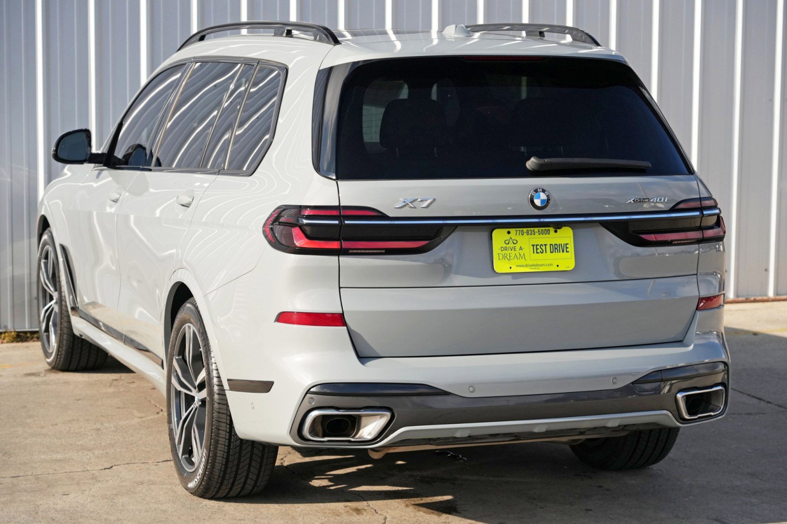 Used 2023 BMW X7 xDrive40i w/ M Sport Package image 58