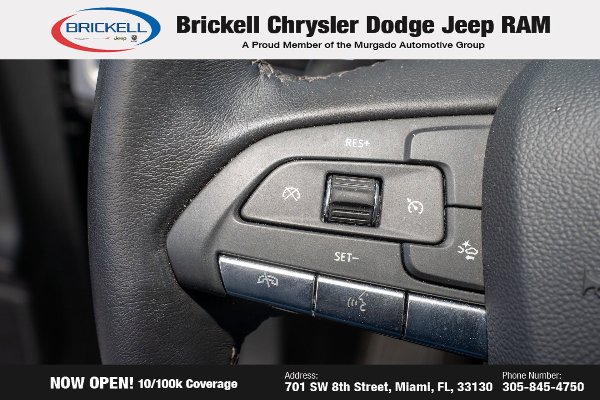 Used 2025 Cadillac XT4 Premium Luxury image 30