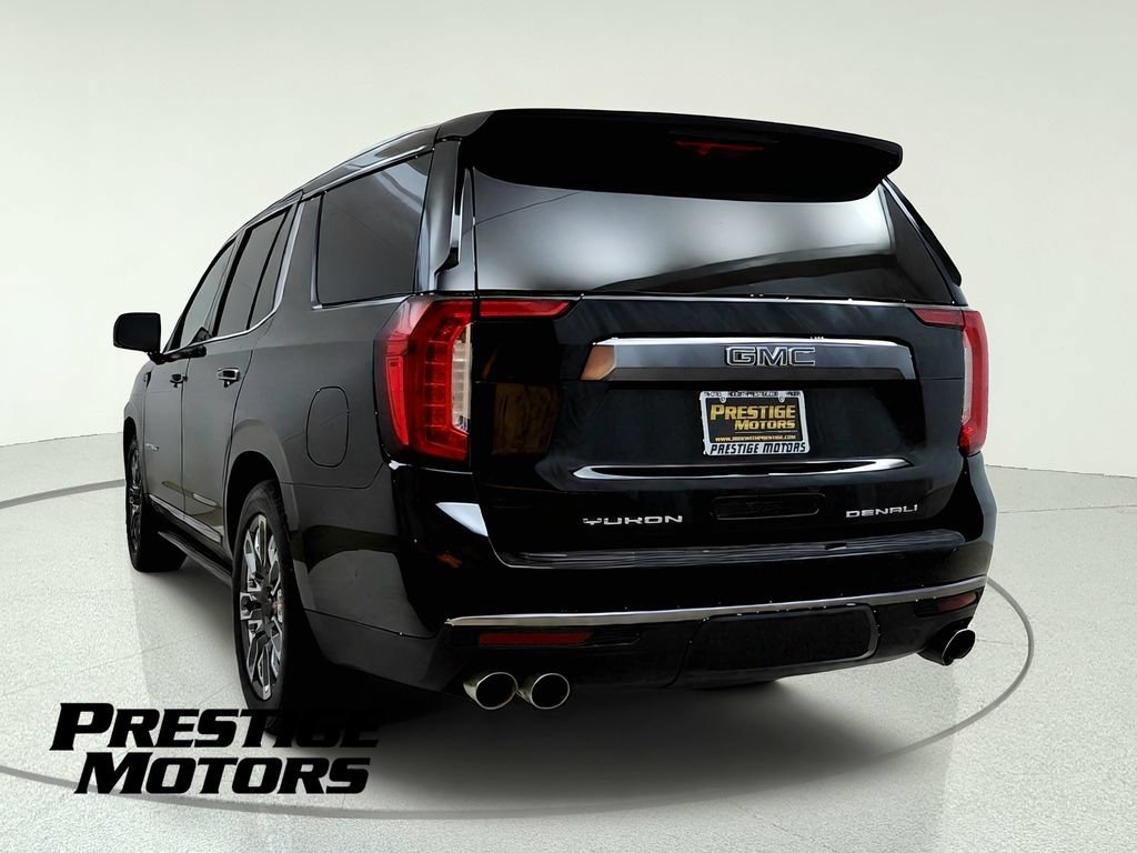 Used 2023 GMC Yukon Denali Ultimate AWD/4WD image 6