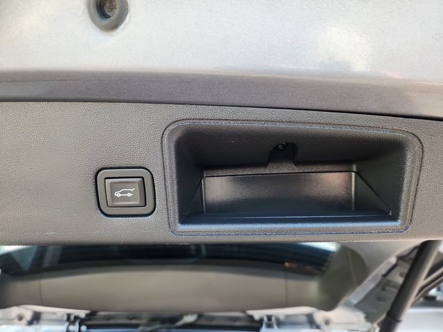 Used 2019 GMC Terrain SLE w/ Driver Convenience Package FWD image 36