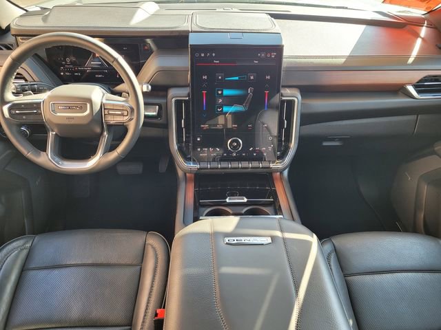 Used 2025 GMC Yukon Denali image 10