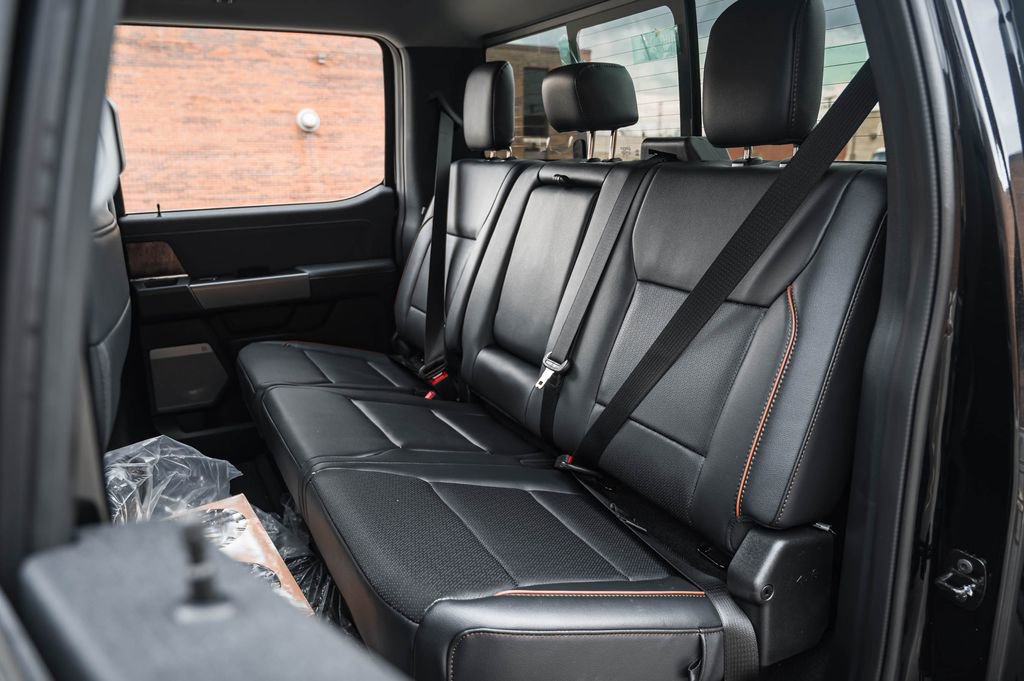 New 2026 Ford F250 Lariat w/ Lariat Premium Package AWD/4WD image 14