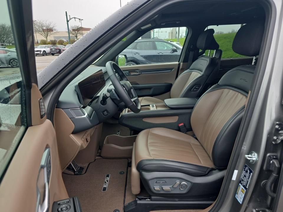 Certified 2024 Kia EV9 GT-Line image 15