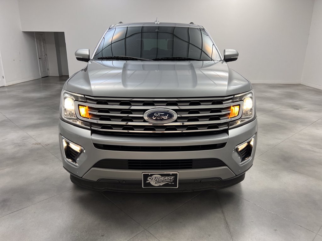 Used 2021 Ford Expedition Limited RWD image 3