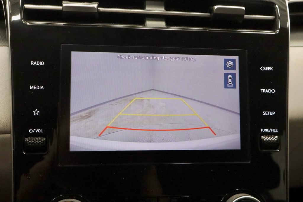 Certified 2023 Hyundai Tucson SE AWD/4WD image 2