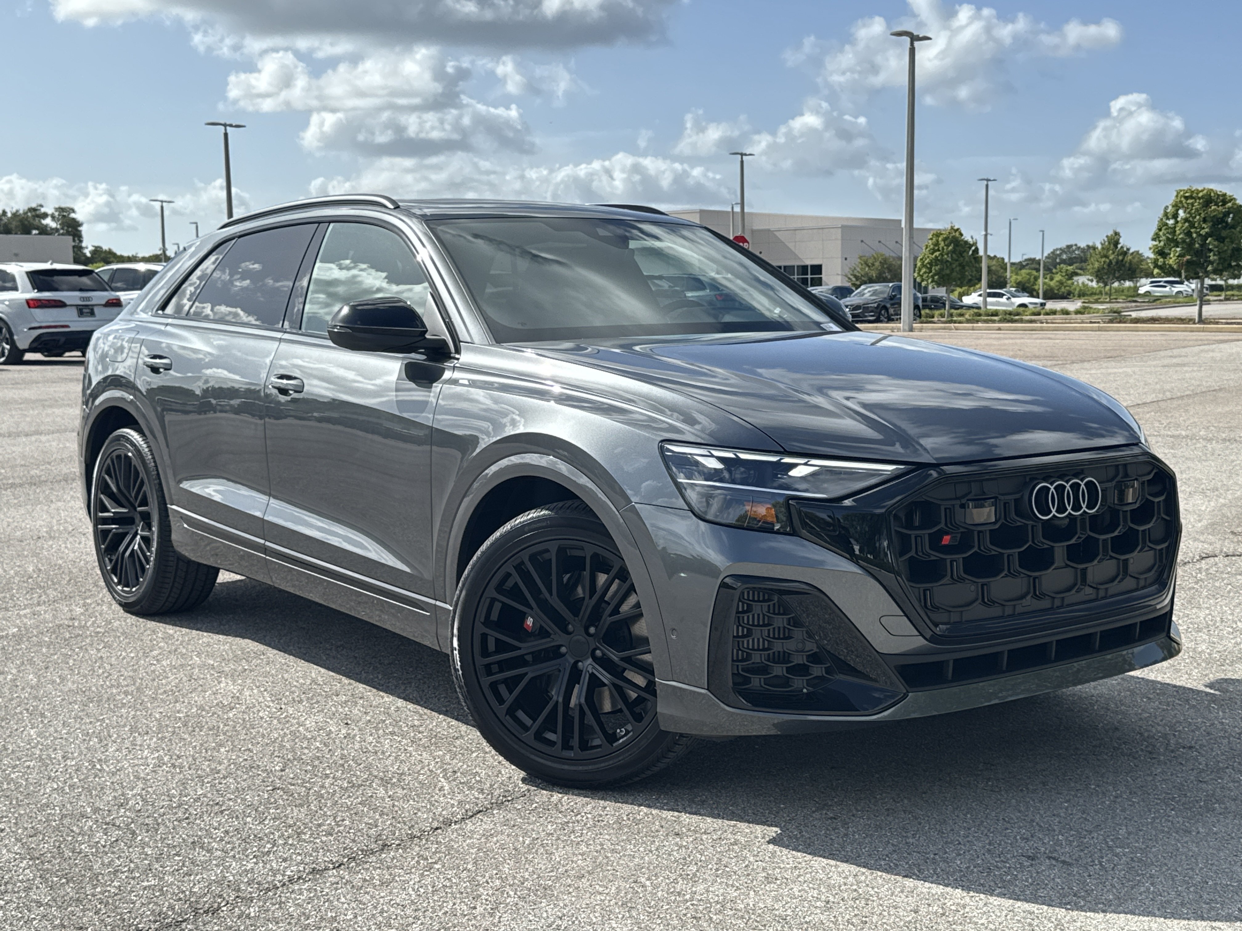 New 2026 Audi SQ8 Premium Plus