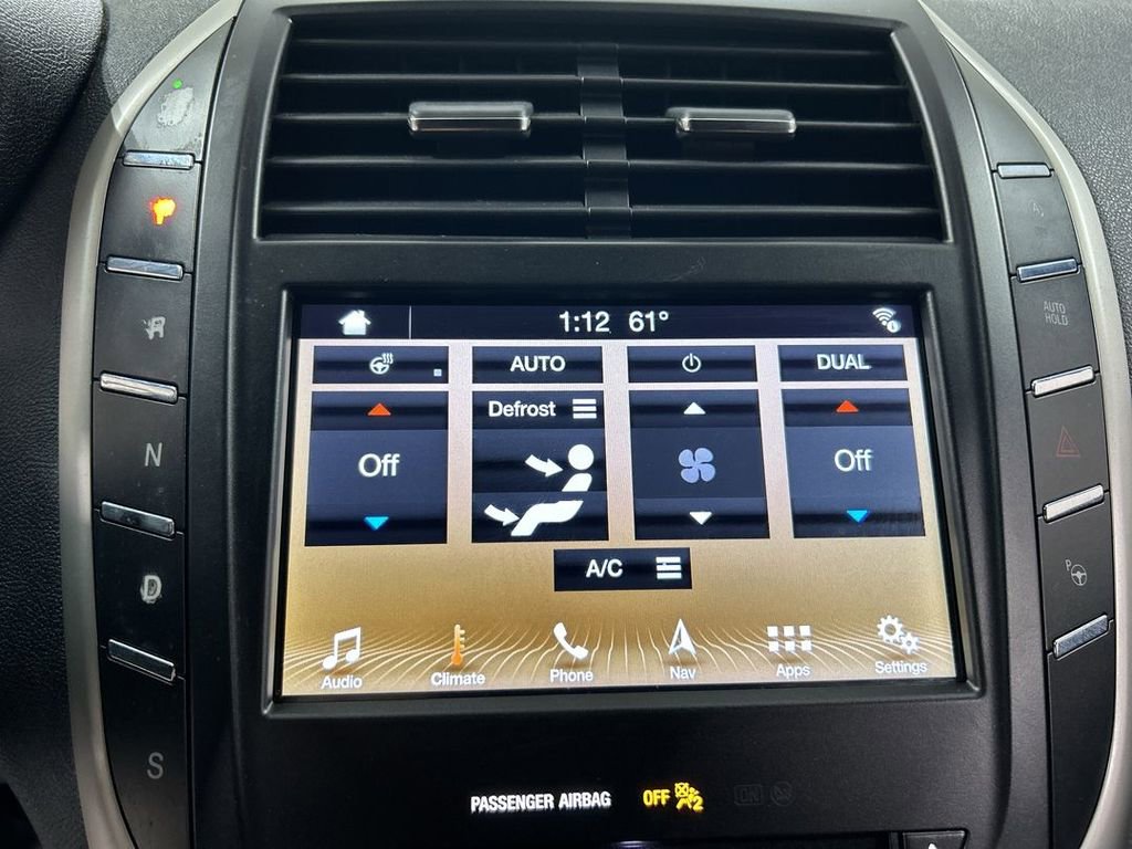 Used 2019 Lincoln MKC Reserve image 14