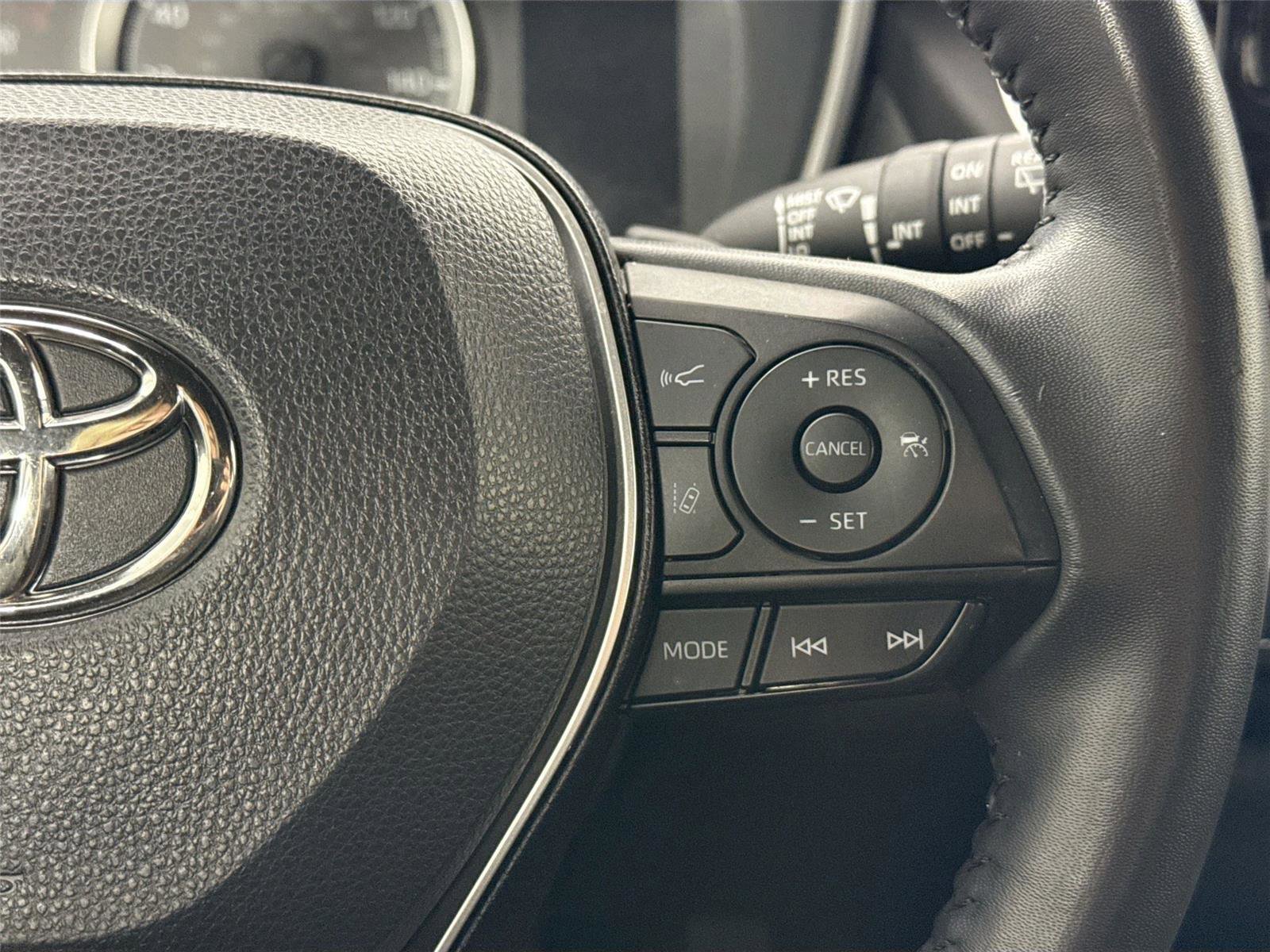 Used 2022 Toyota Corolla SE image 17