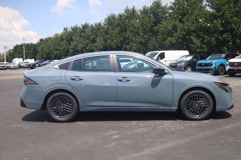 New 2026 Nissan Sentra SV w/ SV Convenience Package FWD image 4