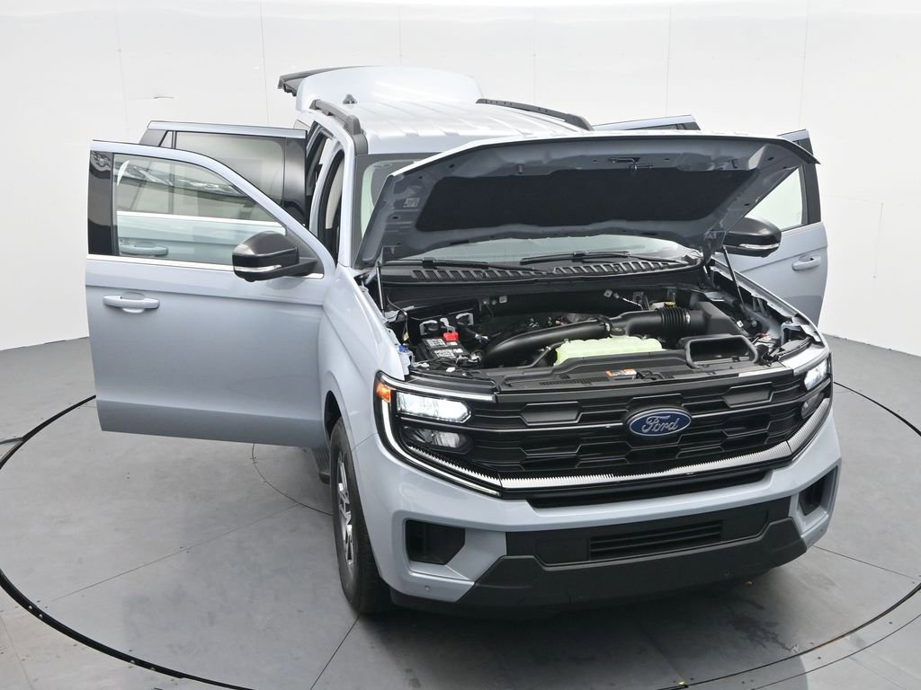 New 2026 Ford Expedition Active image 45