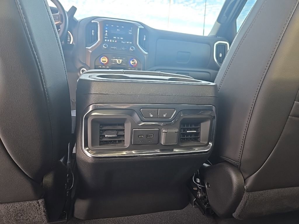 Used 2023 Chevrolet Silverado 3500 High Country image 22