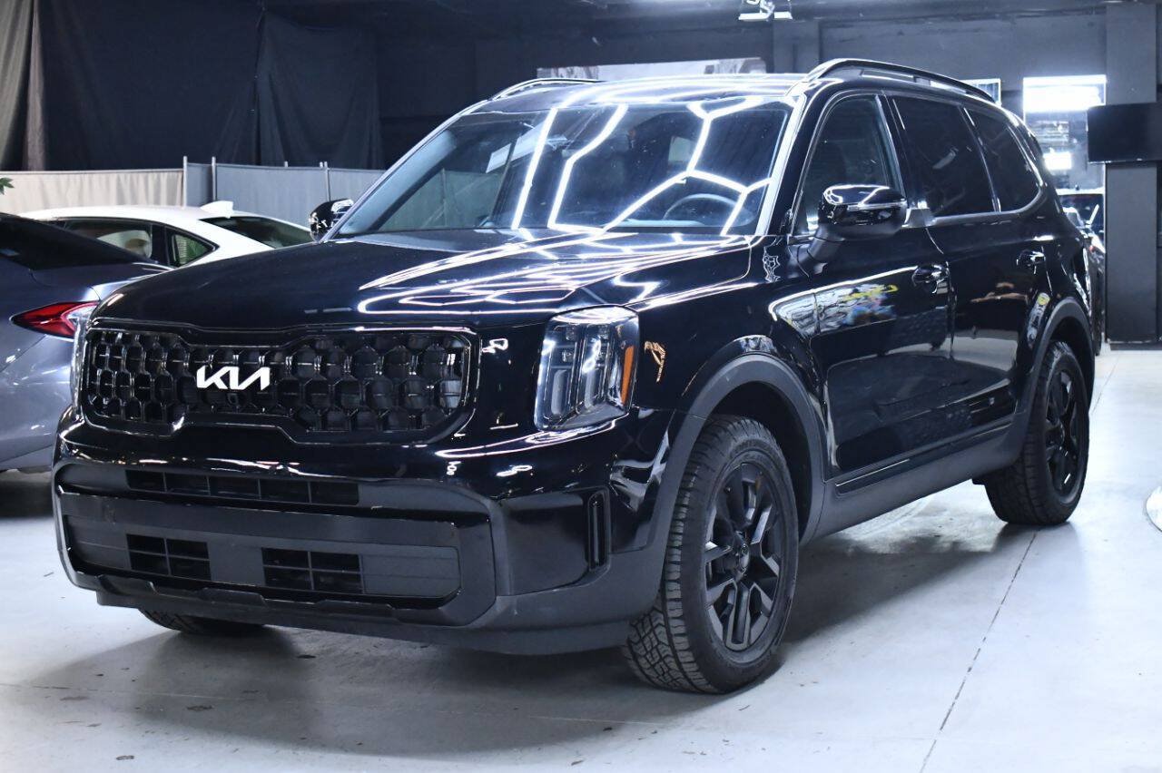 Used 2025 Kia Telluride AWD image 5