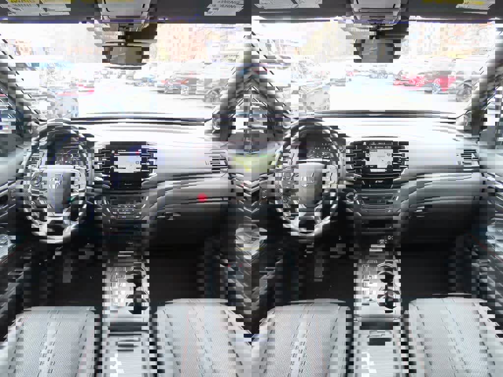 Certified 2022 Honda Passport TrailSport image 17