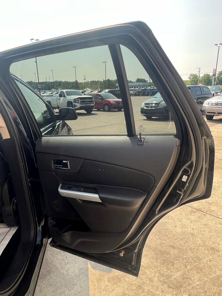 Used 2011 Ford Edge SEL w/ Canadian Comfort Pkg image 13