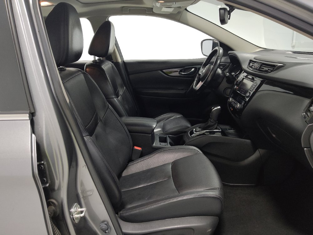 Used 2021 Nissan Rogue Sport SL w/ Premium Package FWD image 21
