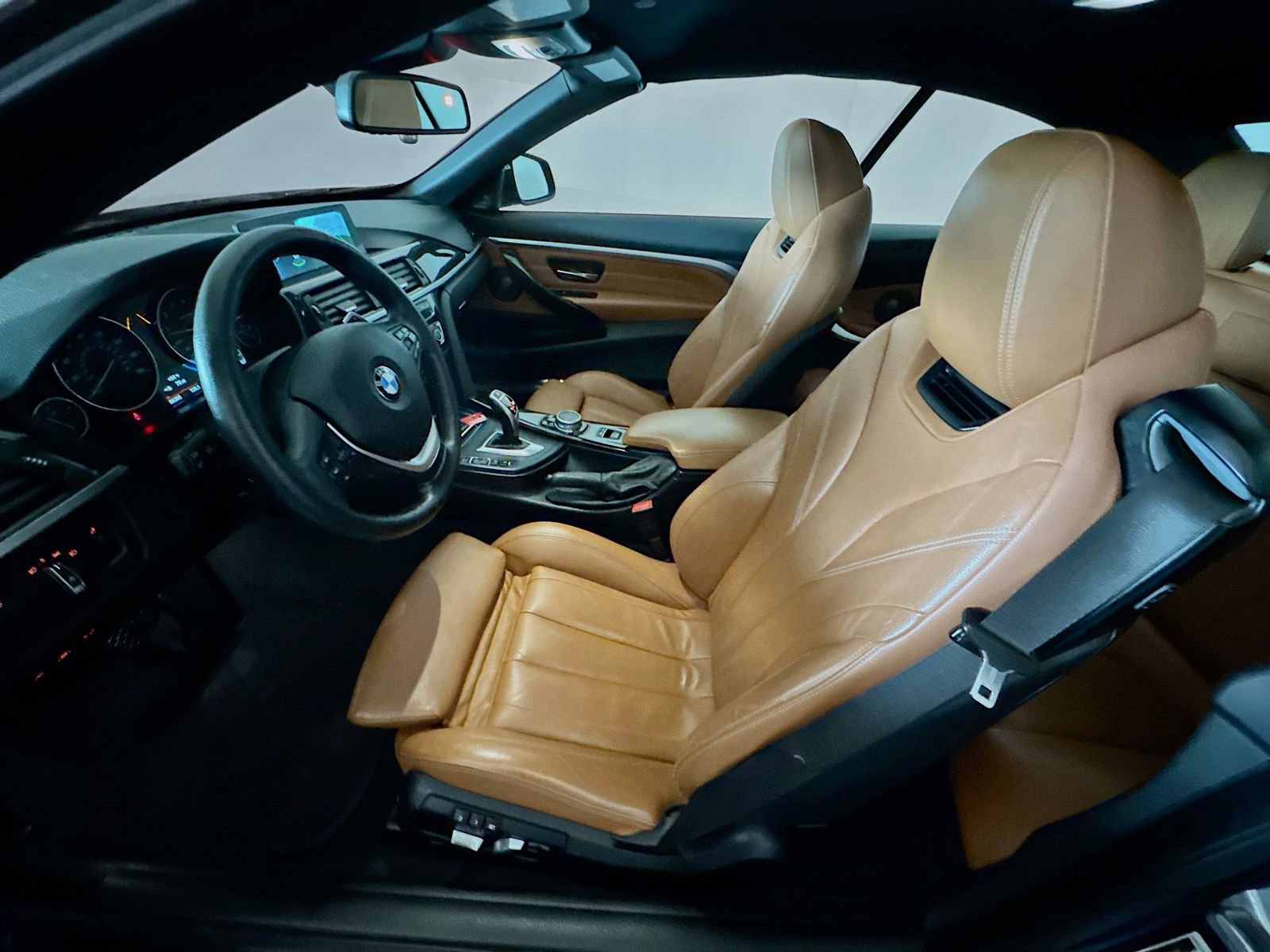 Used 2017 BMW 430i xDrive Convertible AWD/4WD image 16