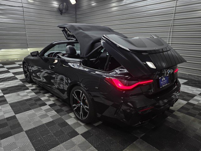 Used 2023 BMW M440i Convertible w/ Premium Package RWD image 12