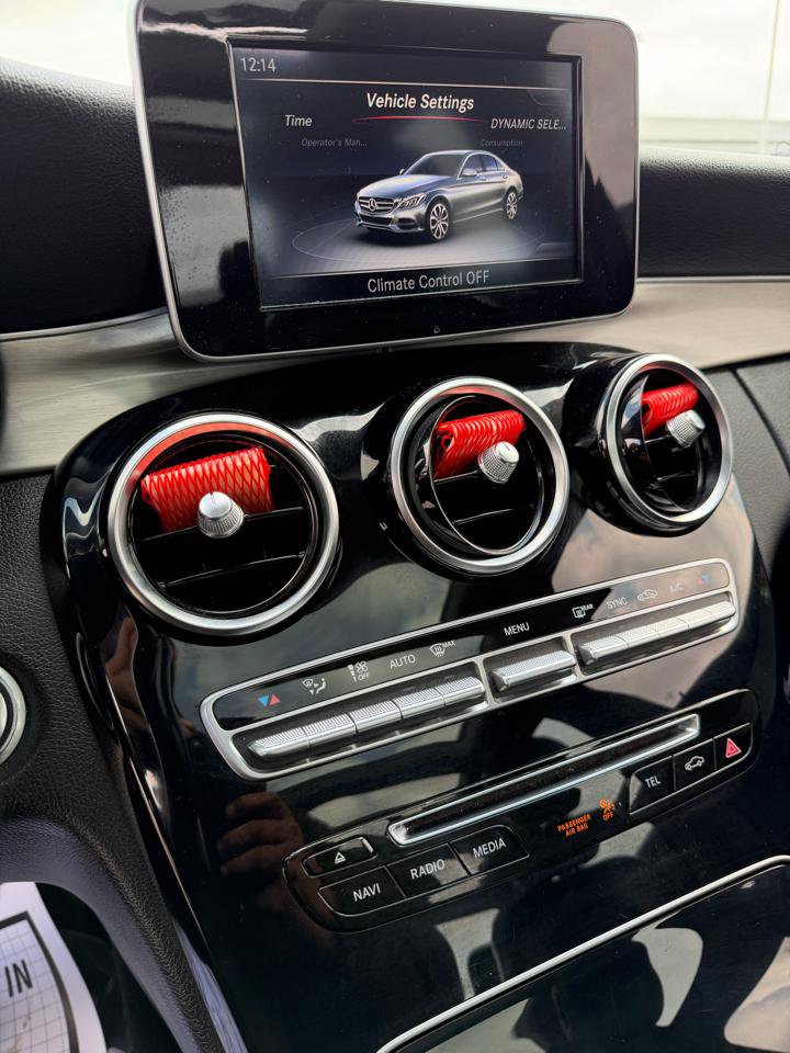 Used 2016 Mercedes-Benz C 300 4MATIC Sedan image 26