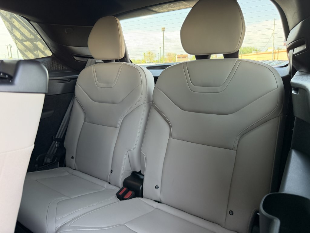 Used 2025 Volvo EX90 Plus w/ Protection Package Premier AWD/4WD image 36