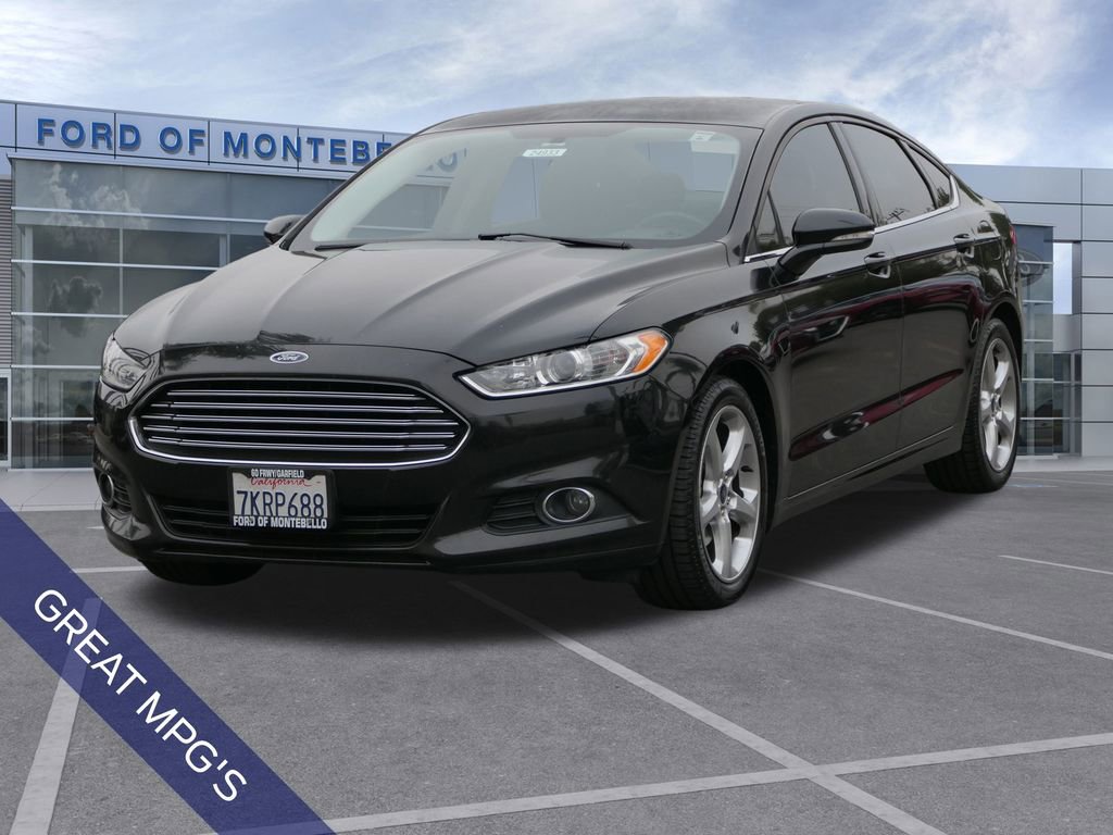 Used 2015 Ford Fusion SE w/ Equipment Group 201A image 8