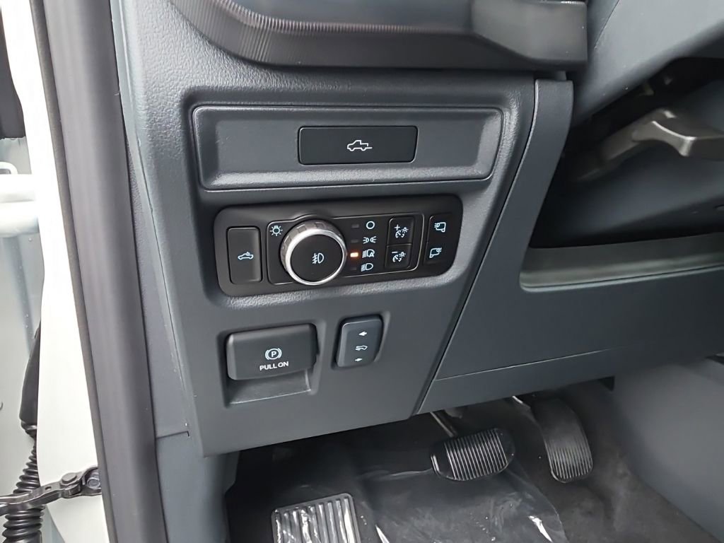 New 2026 Ford F150 Lariat w/ Equipment Group 502A High AWD/4WD image 18
