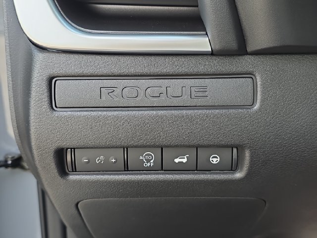 New 2027 Nissan Rogue Dark Armor FWD image 29