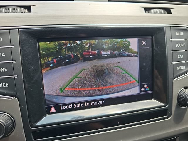 Used 2015 Volkswagen Golf TDI SE FWD image 26