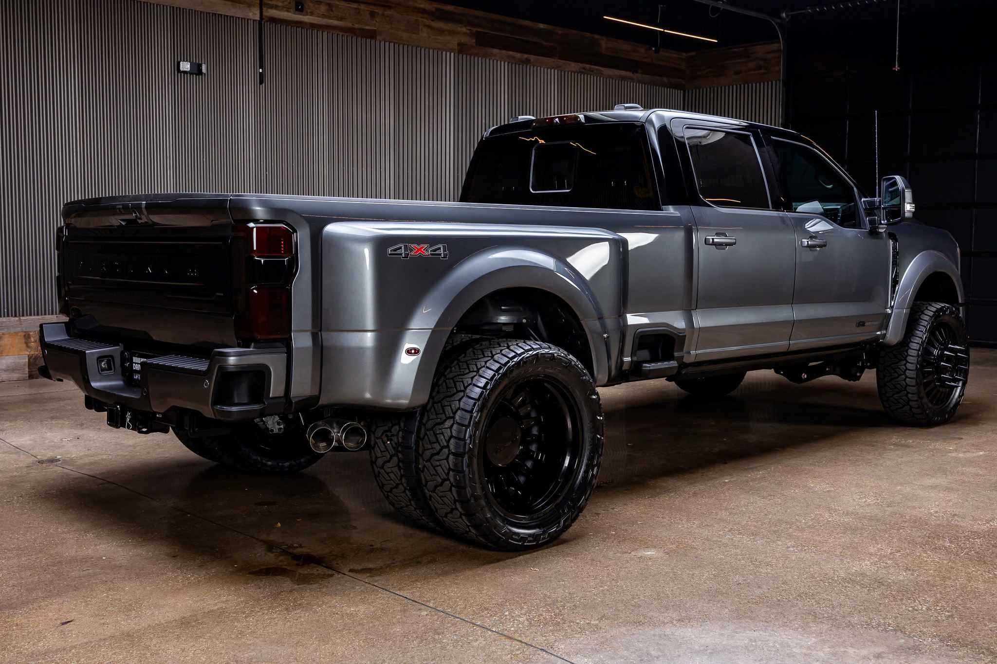 Used 2026 Ford F450 Platinum w/ Platinum Plus Package image 10