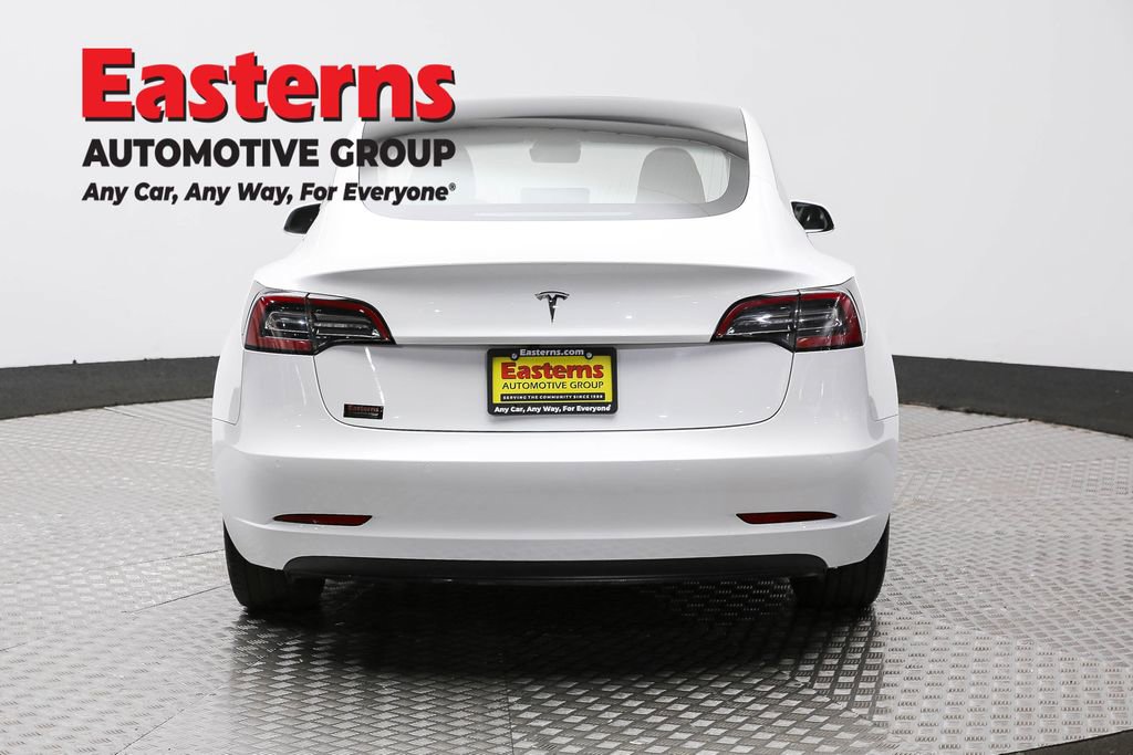 Used 2019 Tesla Model 3 Standard Range RWD image 6