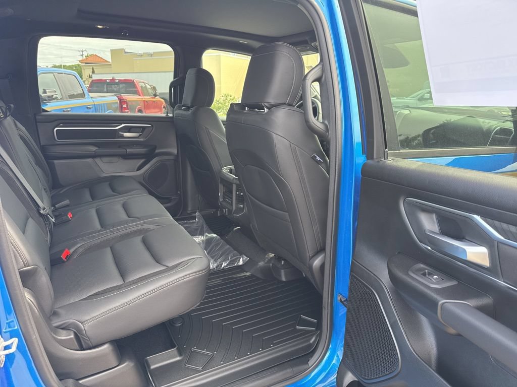 New 2026 RAM 1500 Big Horn AWD/4WD image 11