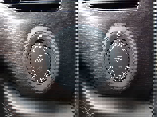 Used 2022 Ford Expedition King Ranch image 28