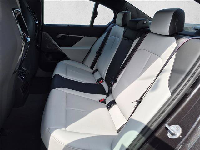 New 2027 BMW M5 w/ Carbon Package AWD/4WD image 15