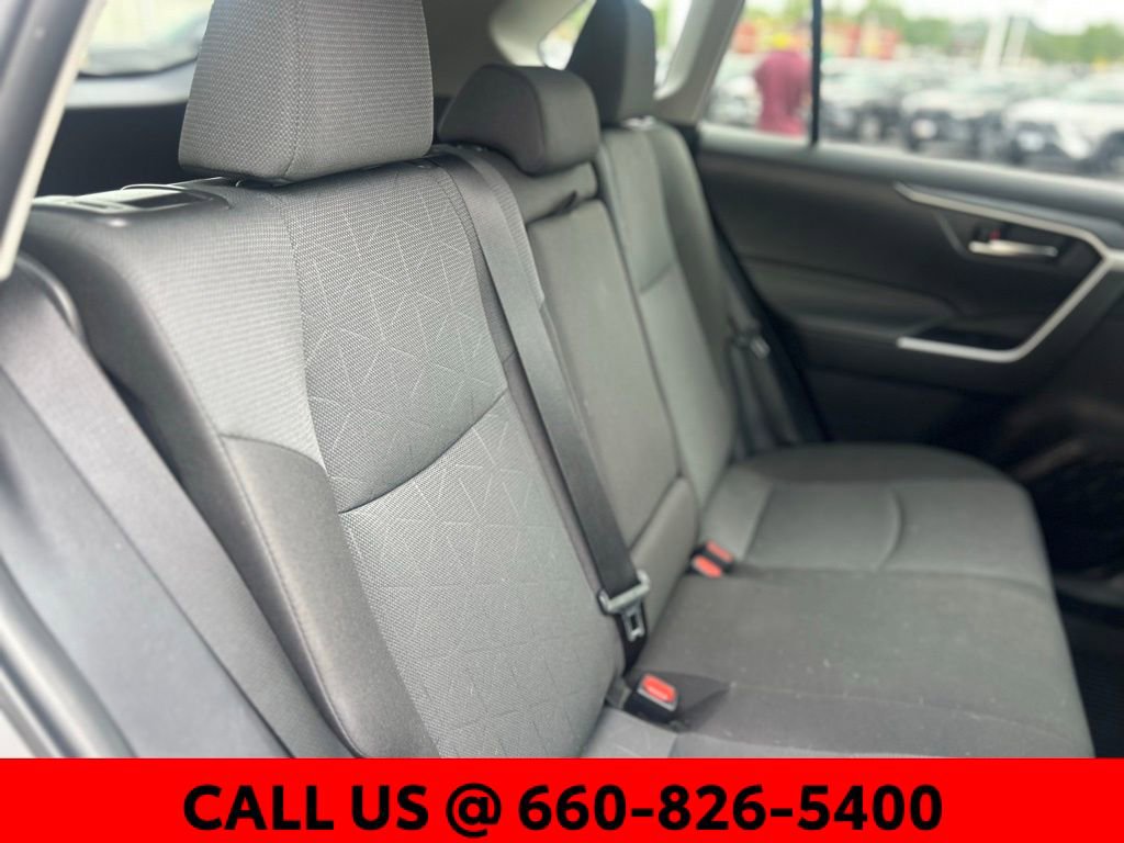 Used 2024 Toyota RAV4 XLE w/ Convenience Package AWD/4WD image 8