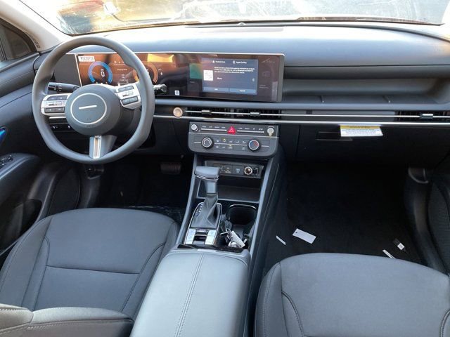 New 2026 Hyundai Tucson SE image 6