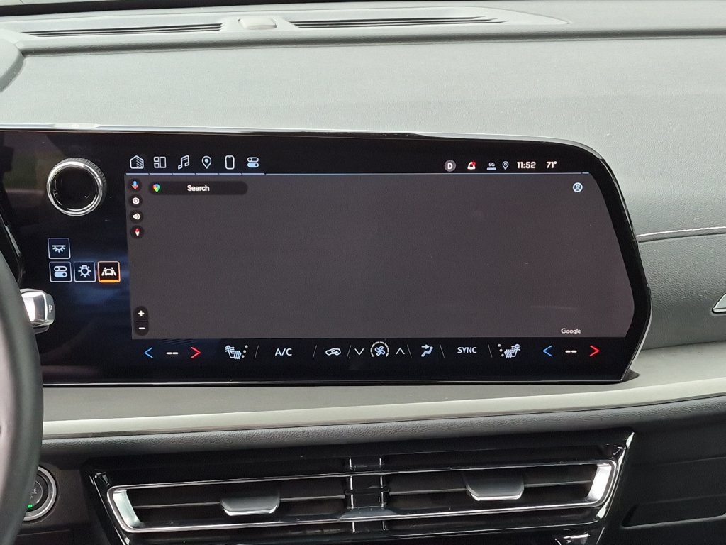 Certified 2025 Chevrolet Traverse LT AWD/4WD image 24