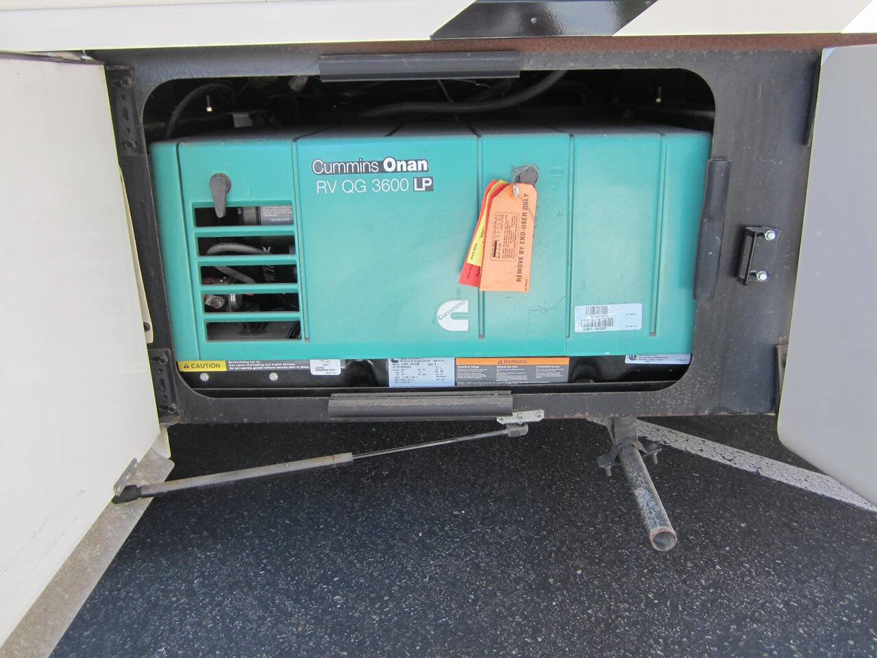 Used 2017 Mercedes-Benz Sprinter 3500 image 20