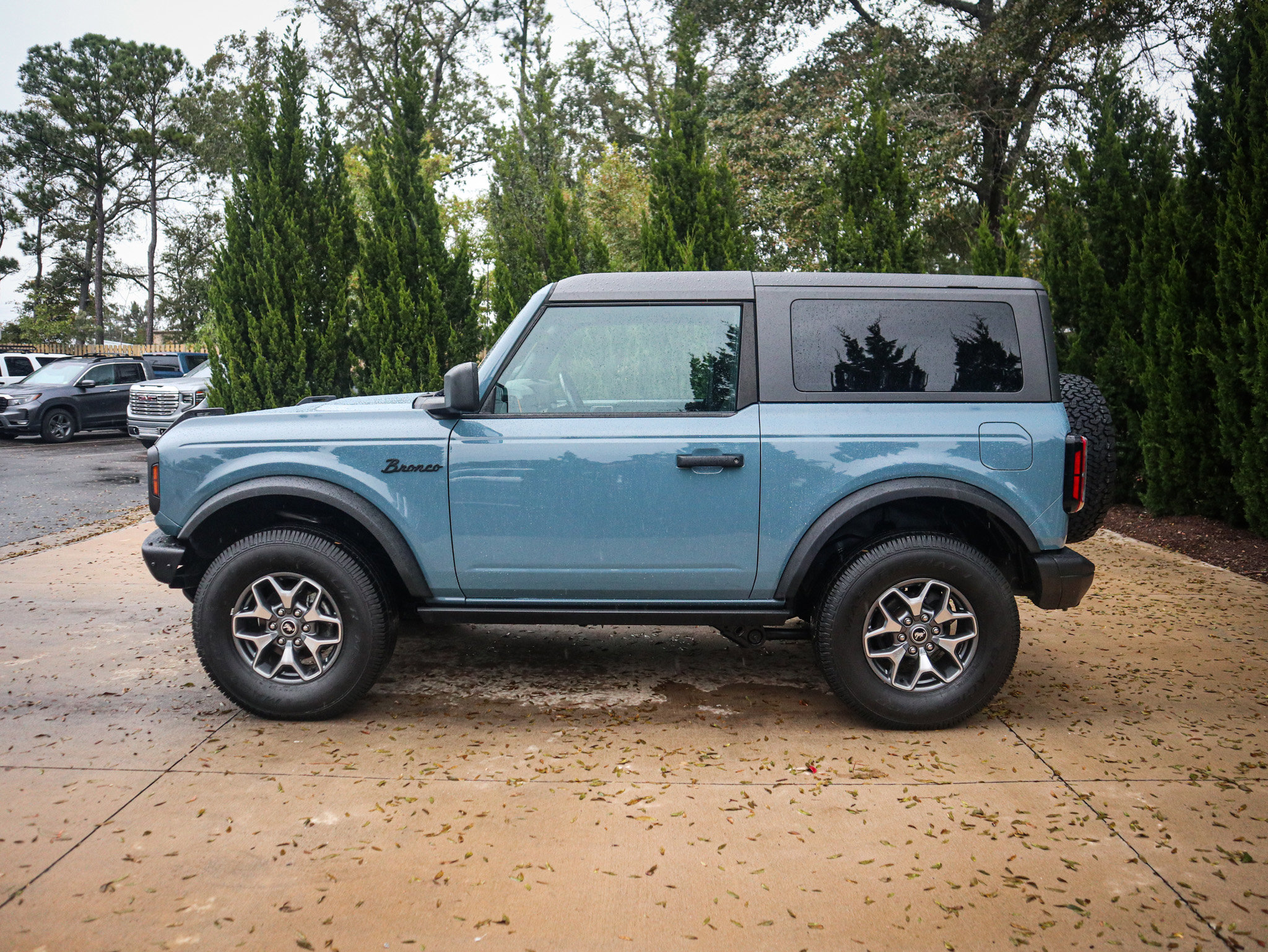 Used 2021 Ford Bronco Badlands image 7