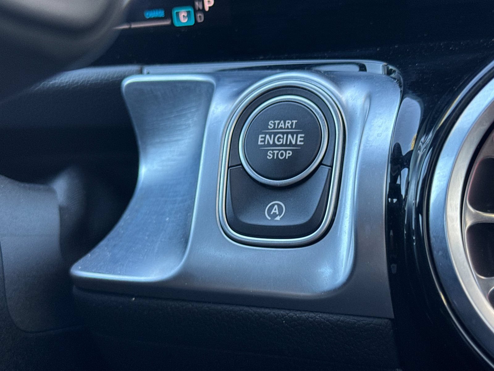 Certified 2026 Mercedes-Benz GLB 250 4MATIC image 22