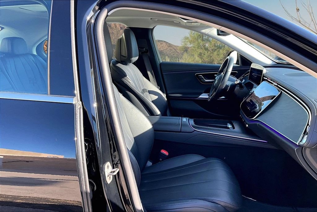 Used 2025 Mercedes-Benz E 350 Sedan w/ Winter Package image 7