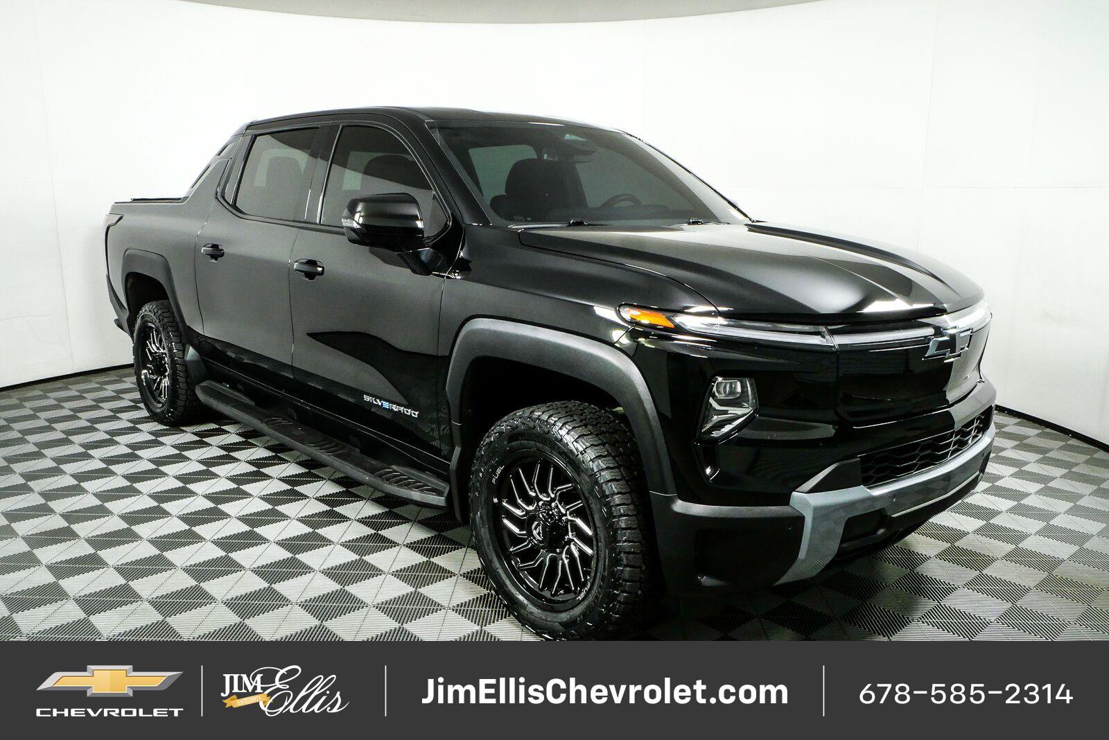 Certified 2025 Chevrolet Silverado EV LT