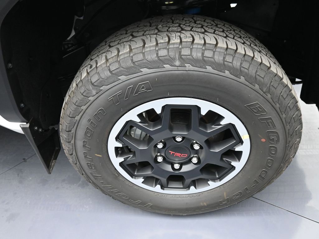 New 2024 Toyota Tacoma TRD Off-Road image 13